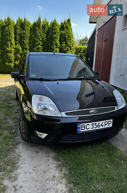 Ford Fiesta  2002