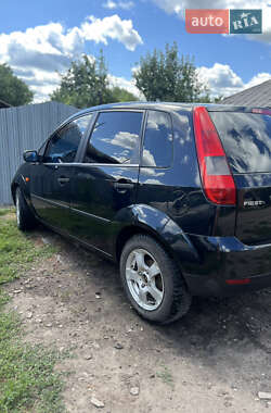 Ford Fiesta  2002