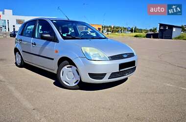 Ford Fiesta  2004