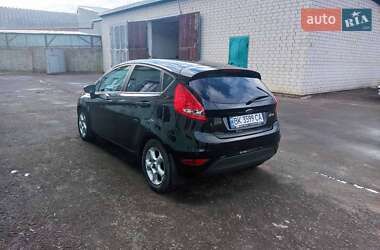 Ford Fiesta 2011