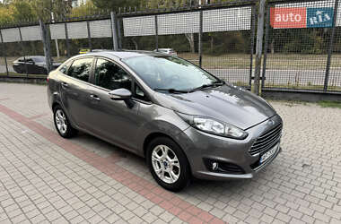 Ford Fiesta  2013