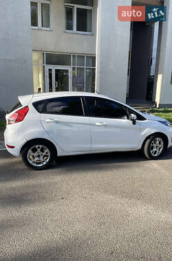 Ford Fiesta  2012
