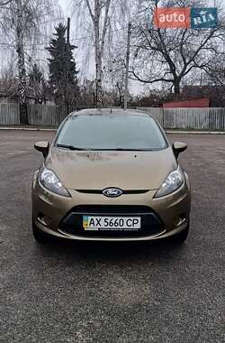 Ford Fiesta  2012