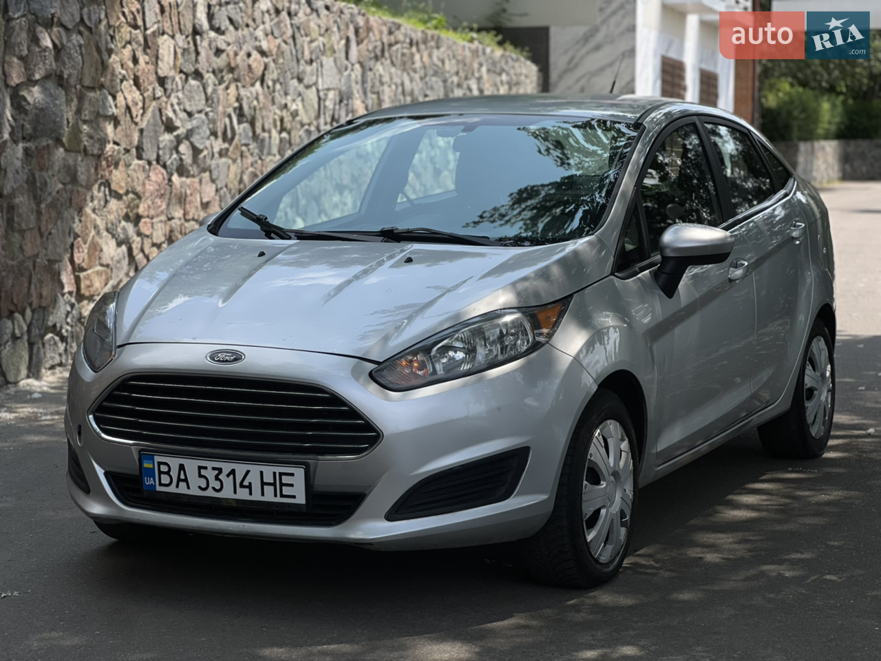 2015 Ford Fiesta - фото 1