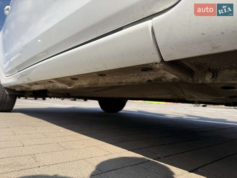 Хэтчбек Ford Fiesta 2013 в Киеве
