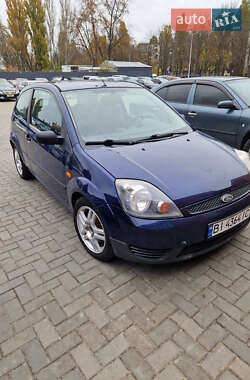 Ford Fiesta  2004