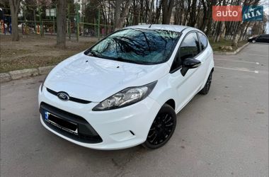 Ford Fiesta  2010