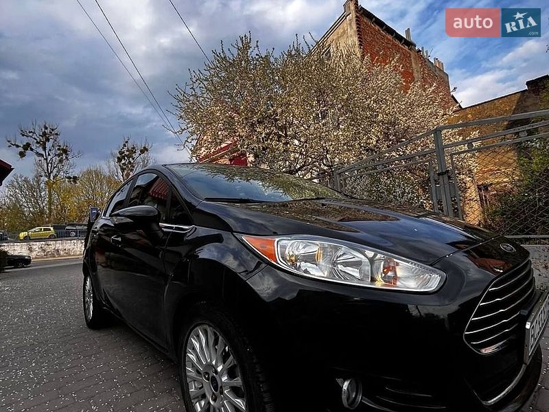 Хэтчбек Ford Fiesta 2015 в Львове фото 5 Хэтчбек Ford Fiesta 2015 в Львове