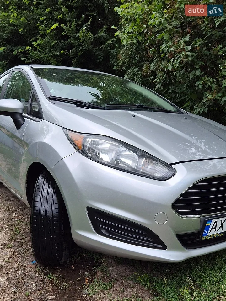 2018 Ford Fiesta - фото 1