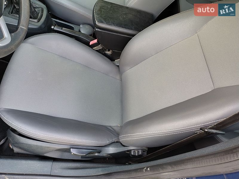 Хэтчбек Ford Fiesta 2011 в Ивано-Франковске