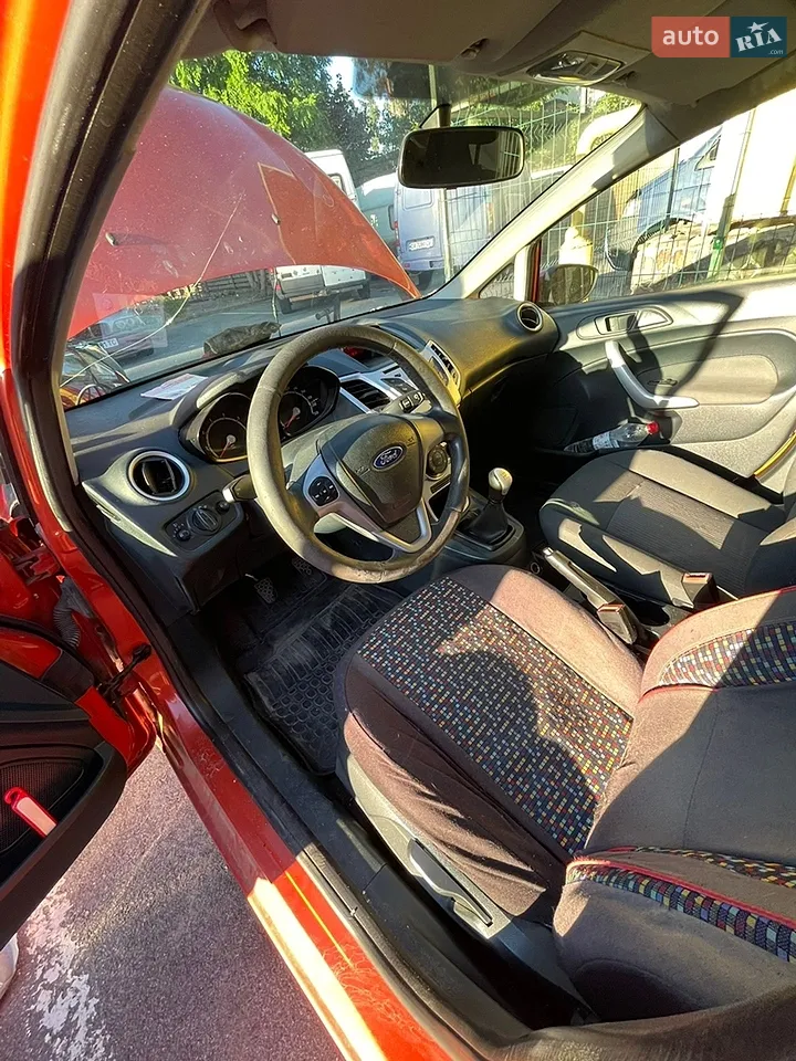 2012 Ford Fiesta - мініатюра 2