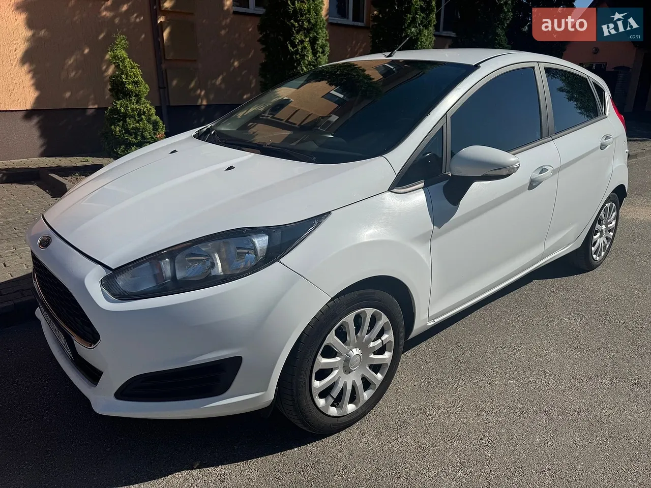 2017 Ford Fiesta - мініатюра 5