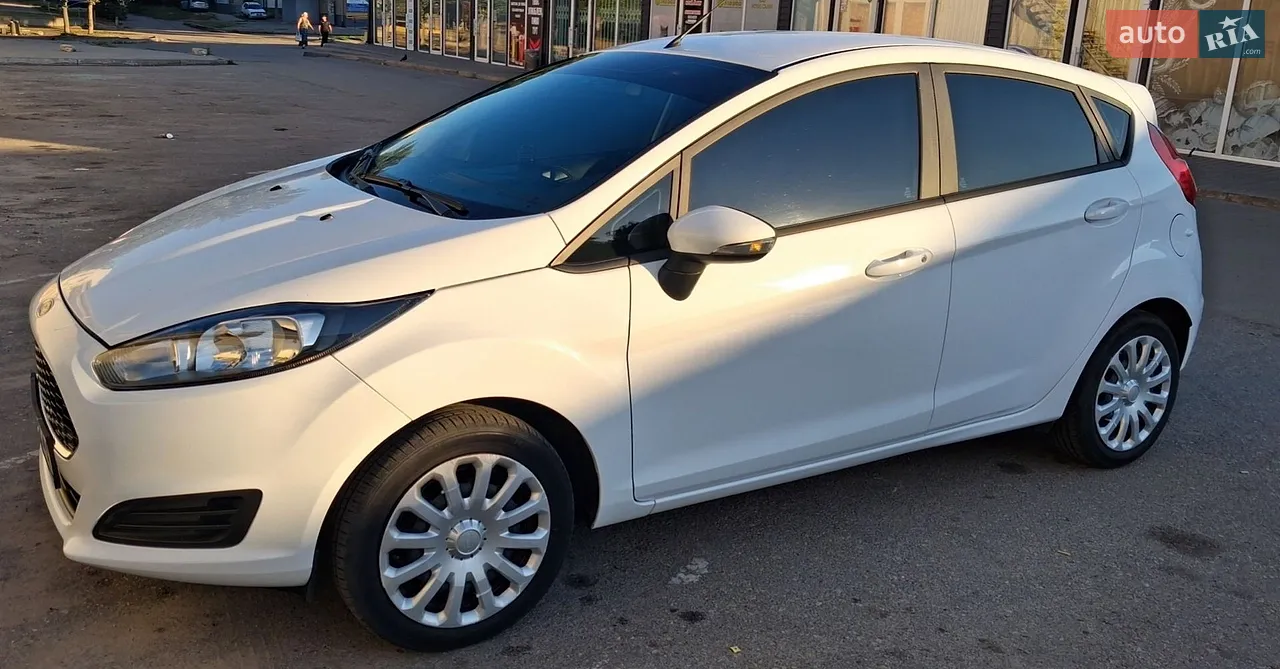 2016 Ford Fiesta - мініатюра 3