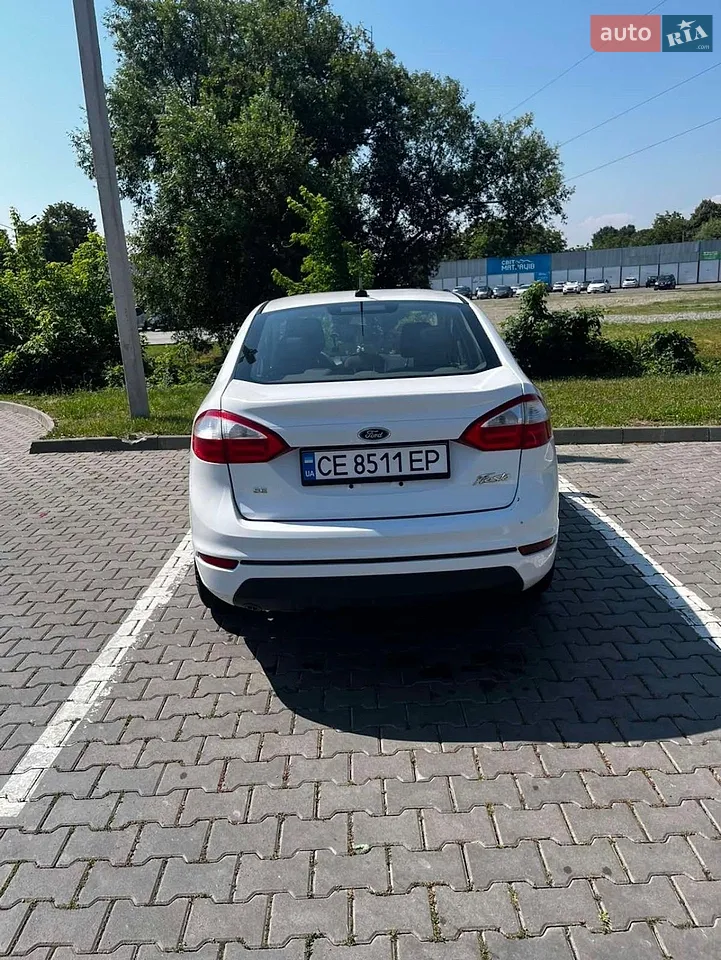 2017 Ford Fiesta - мініатюра 4