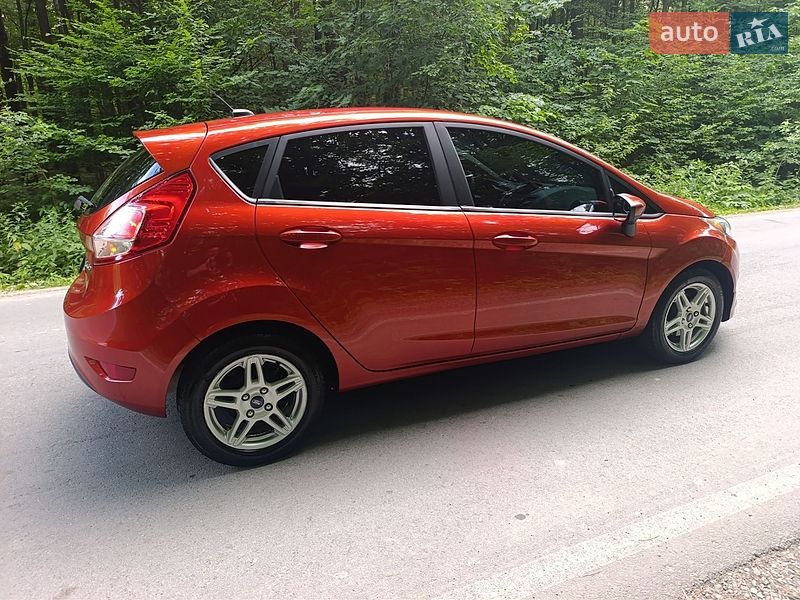 Хэтчбек Ford Fiesta 2018 в Ивано-Франковске