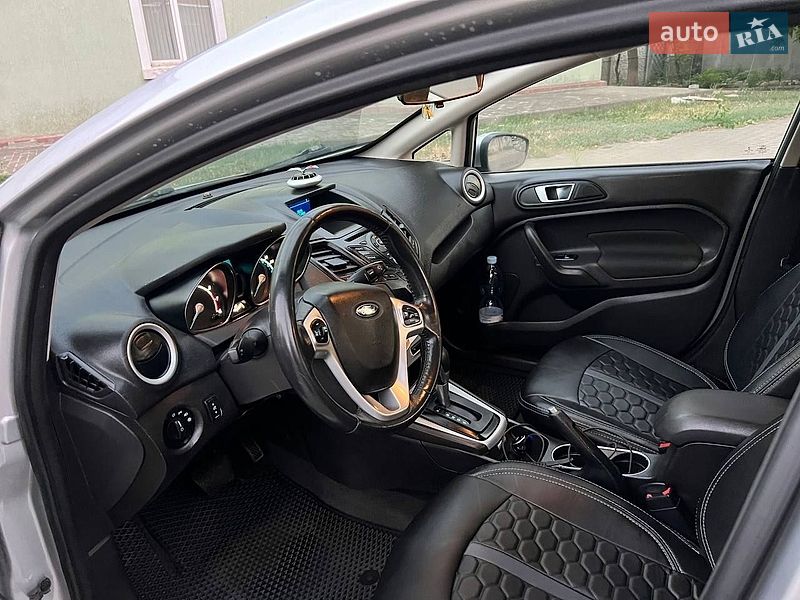 Седан Ford Fiesta 2015 в Николаеве фото 8 Седан Ford Fiesta 2015 в Николаеве