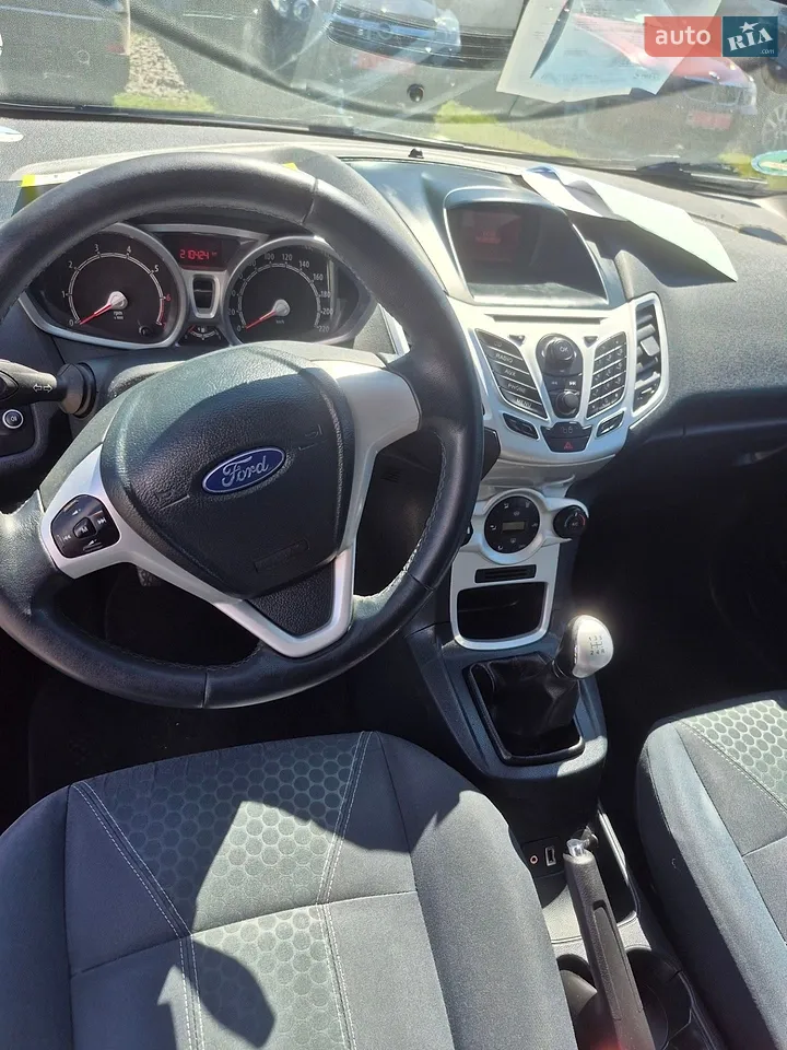 2012 Ford Fiesta - мініатюра 4