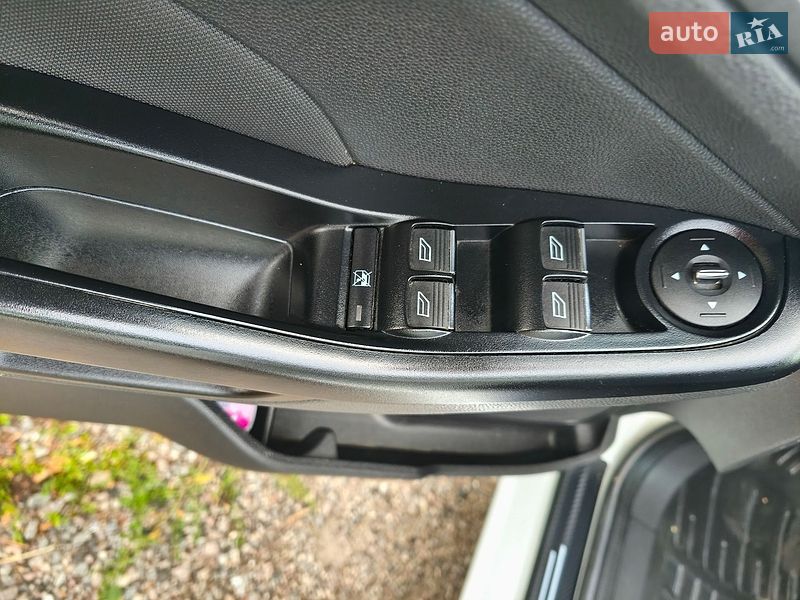 Хетчбек Ford Fiesta 2013 в Козельщині