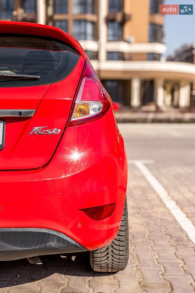 2015 Ford Fiesta - мініатюра 4