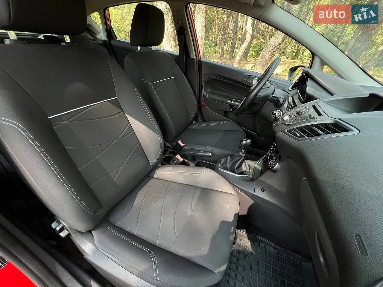 2013 Ford Fiesta - мініатюра 4