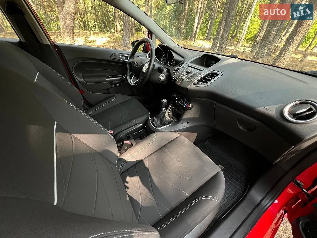2013 Ford Fiesta - мініатюра 5
