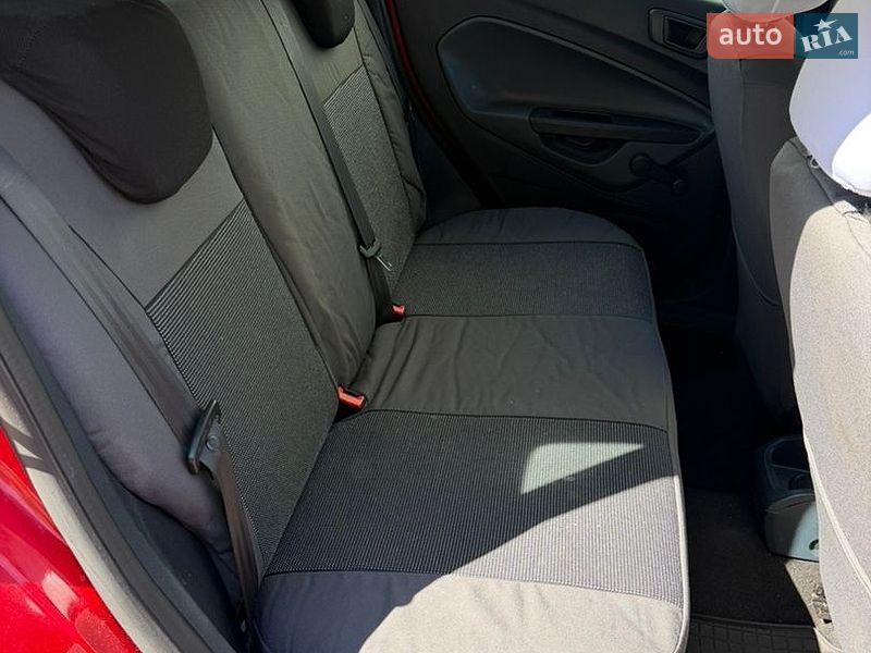 Хэтчбек Ford Fiesta 2010 в Киеве