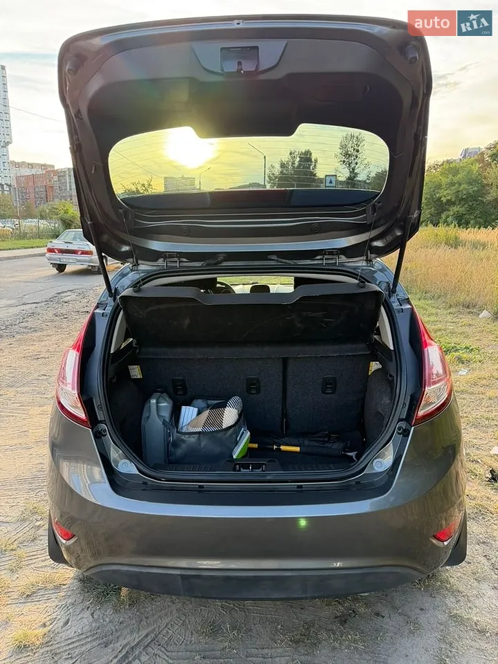 2018 Ford Fiesta - мініатюра 5