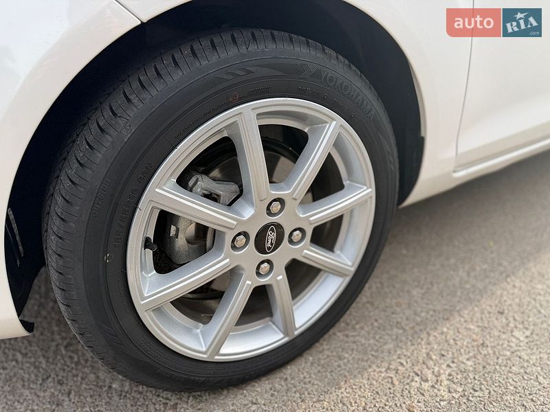 Хэтчбек Ford Fiesta 2018 в Барышевке