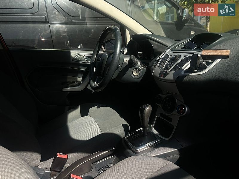 Хетчбек Ford Fiesta 2011 в Золотоноші фото 6 Хетчбек Ford Fiesta 2011 в Золотоноші