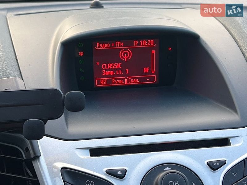Хэтчбек Ford Fiesta 2010 в Киеве
