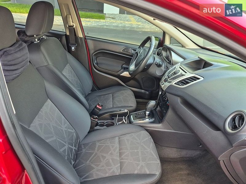 Хэтчбек Ford Fiesta 2011 в Виннице