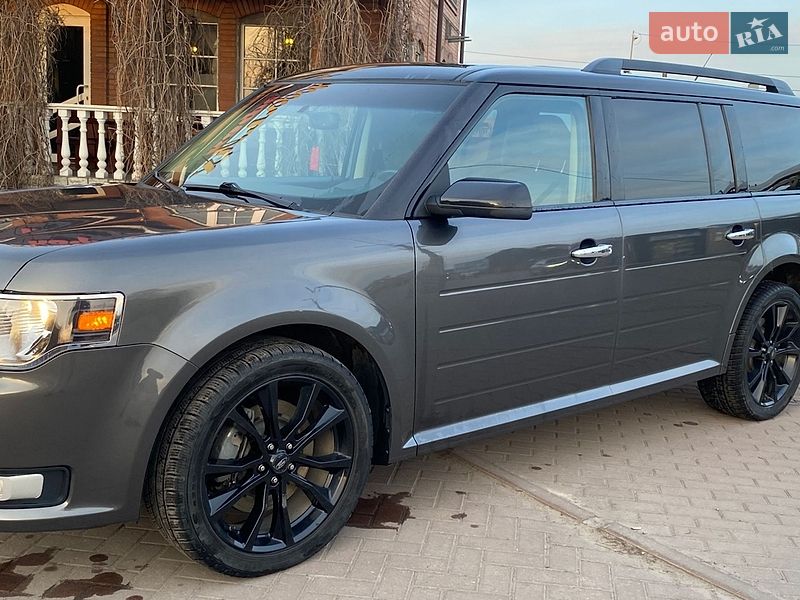 Внедорожник / Кроссовер Ford Flex