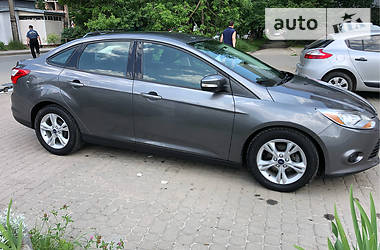 Ford Focus SE flex fuel 2013