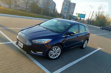 Ford Focus TITANIUM 2016