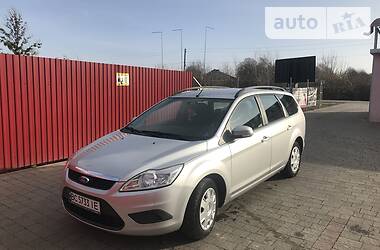 Ford Focus  2009