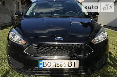 Ford Focus SE 2015