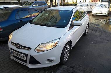 Ford Focus  2012