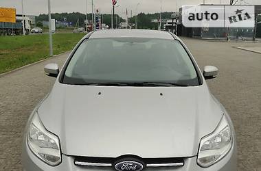 Ford Focus  2012