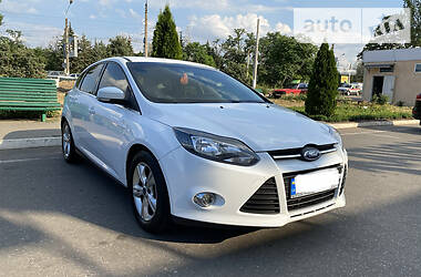 Ford Focus  2011