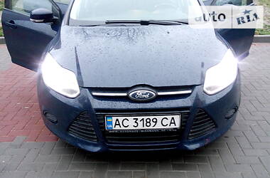 Ford Focus  2011
