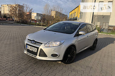Ford Focus EcoBoost 2013