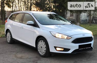 Ford Focus  2016