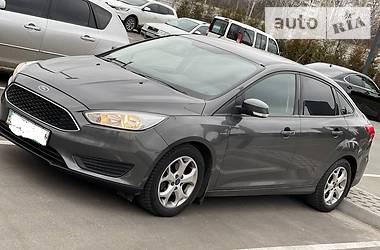 Ford Focus  2015