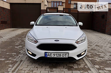 Ford Focus OFICIAL 2015