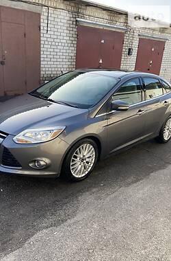 Ford Focus  2012