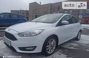 Ford Focus  2015