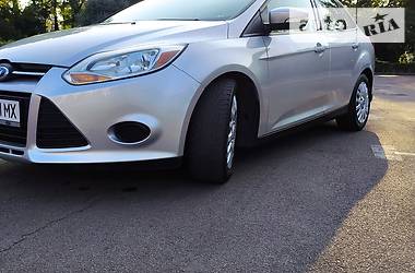 Ford Focus SE 2013