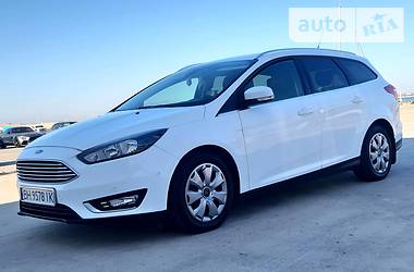 Ford Focus  2015