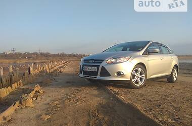 Ford Focus  2012