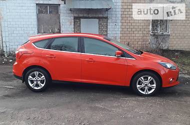 Ford Focus EcoBoost  2013